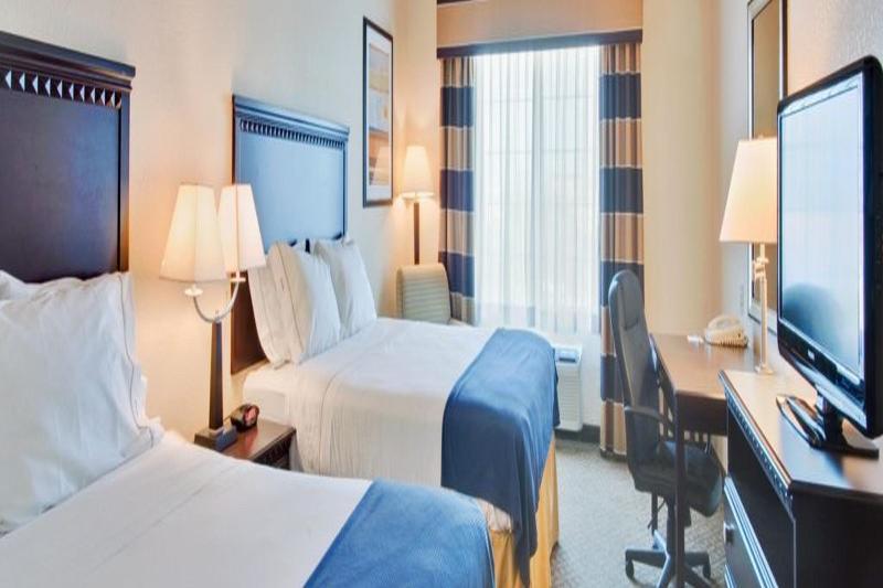 Holiday Inn Express Delano Highway 99 By Ihg Extérieur photo